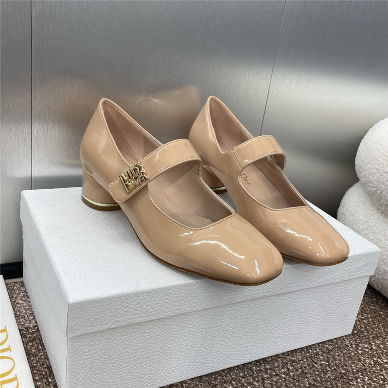 D10r miss D10r strap pumps nude patent calfskin