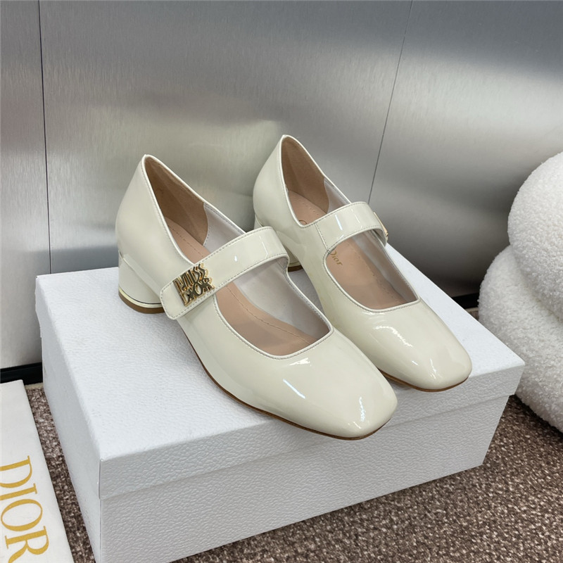 D10r miss D10r strap pumps ivory patent calfskin