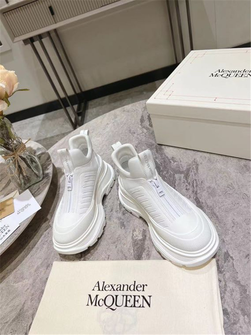 a1exa*der Mcqv*en white zip-up low top sneakers