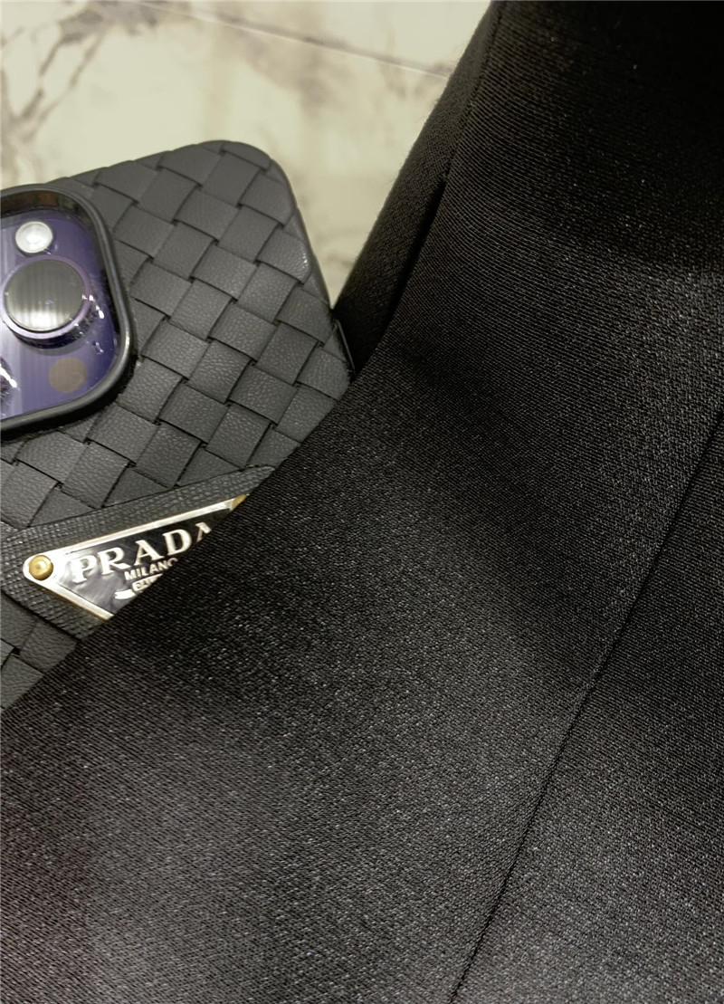 Va1e*ntin0 floral suspender skirt replica clothing sites