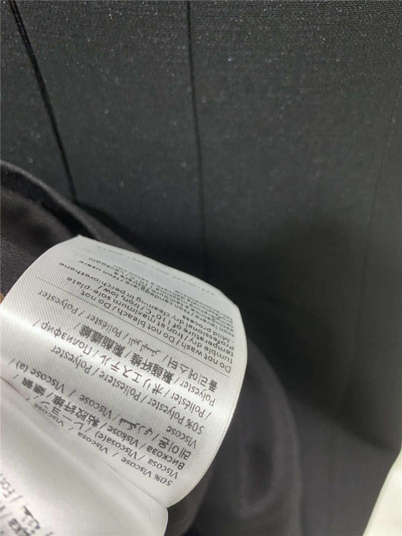 Va1e*ntin0 floral suspender skirt replica clothing sites