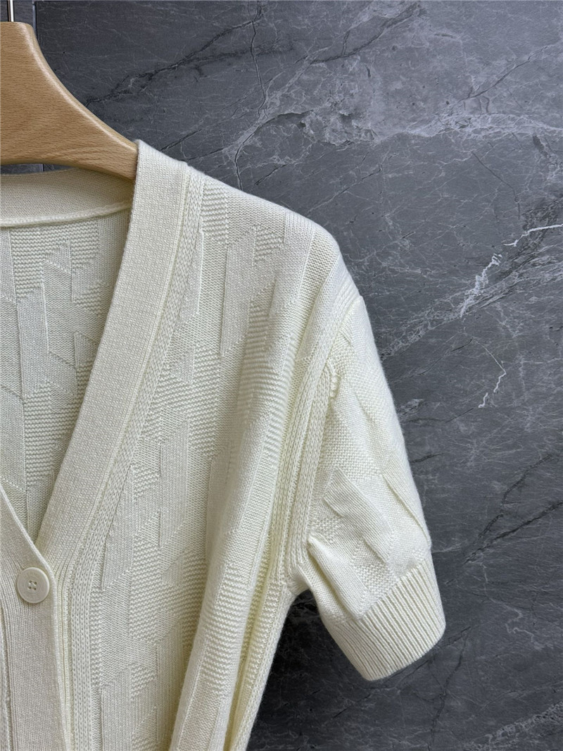 H**me5 short-sleeved wool dress replica clothing sites