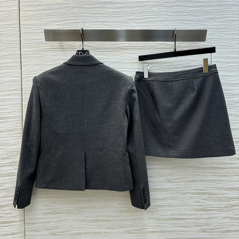 Ce1i*e lapel long sleeve suit replica d&g clothing