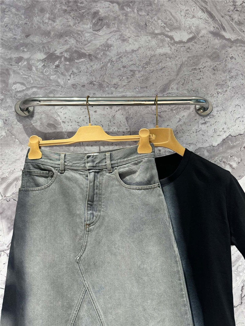 D10r eiffel tower skirt replica d&g clothing