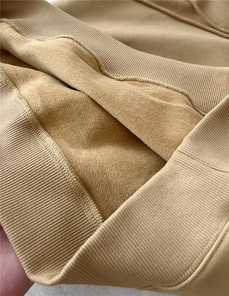 Vanitoo M Embroidery Hoodie in Yellow