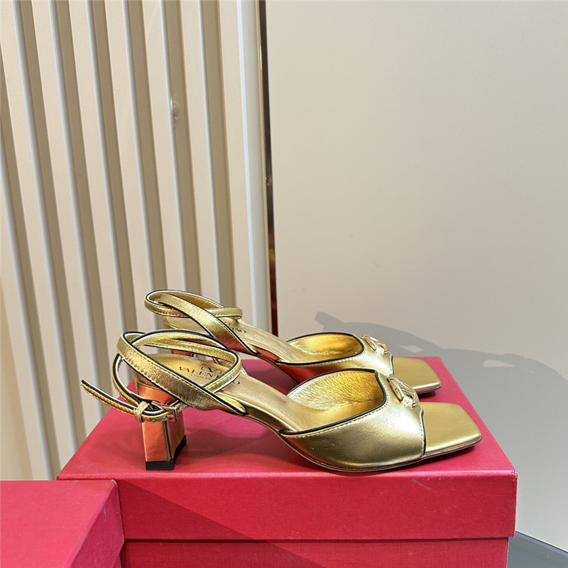 Va1e*ntin0 vlogo locker sandals gold mirrored calfskin