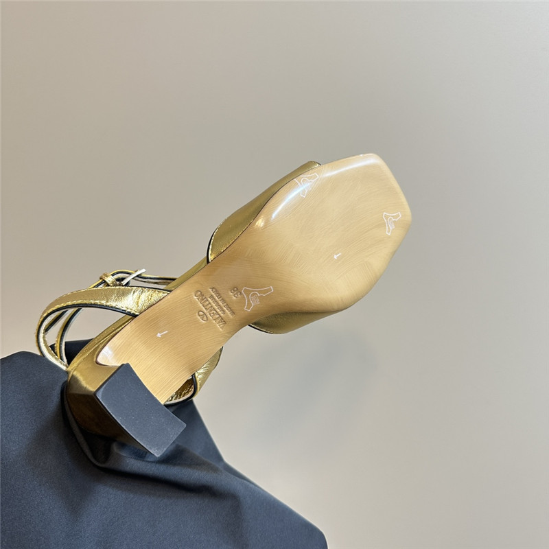 Va1e*ntin0 vlogo locker sandals gold mirrored calfskin