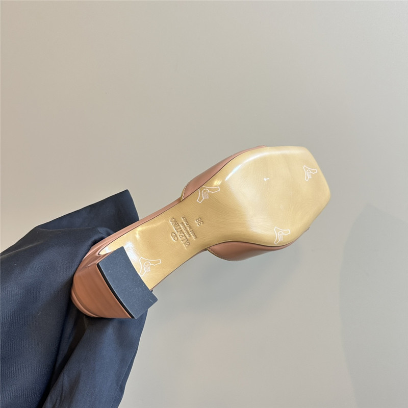 Va1e*ntin0 vlogo locker mules in nude pattern leather