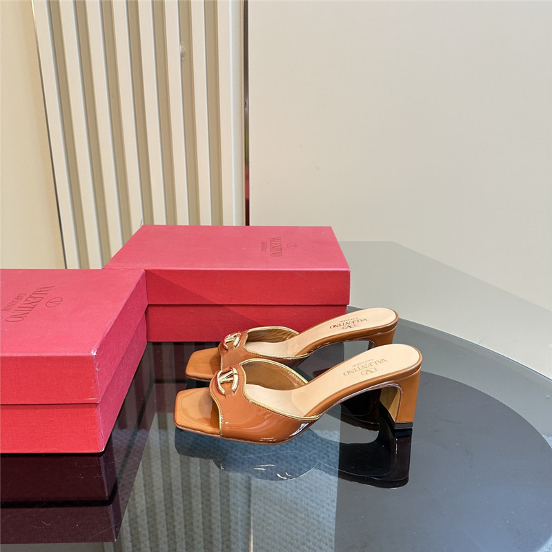 Va1e*ntin0 vlogo locker mules in almond pattern leather