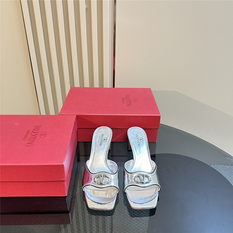 Va1e*ntin0 vlogo locker mules in silver mirrored calfskin
