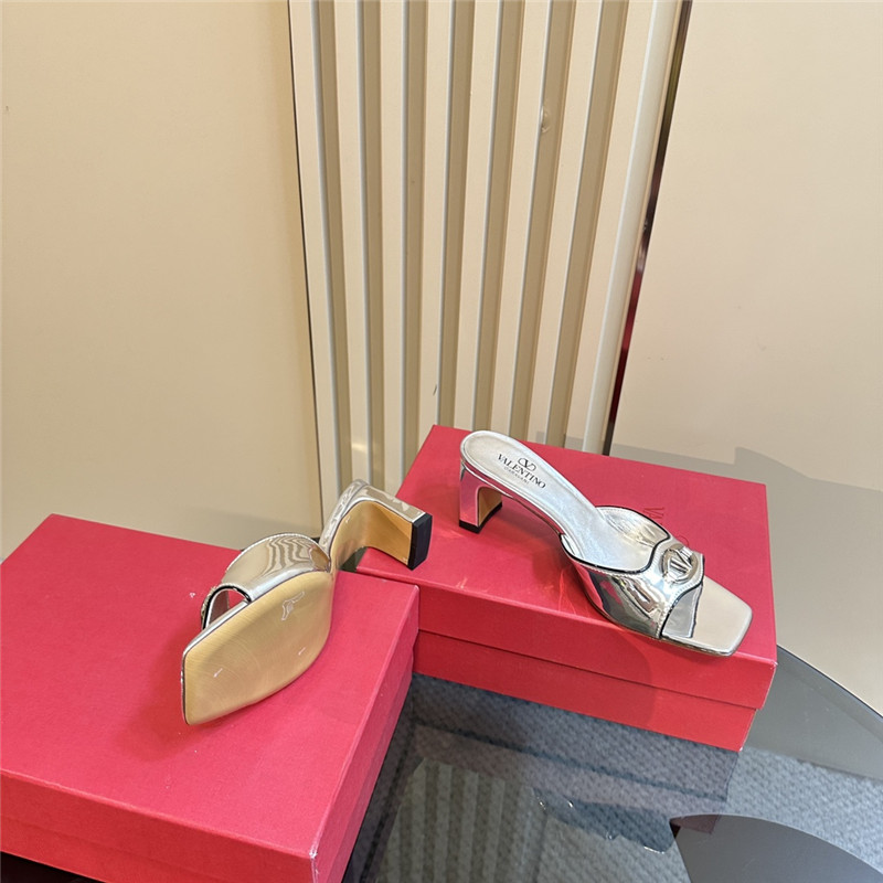 Va1e*ntin0 vlogo locker mules in silver mirrored calfskin