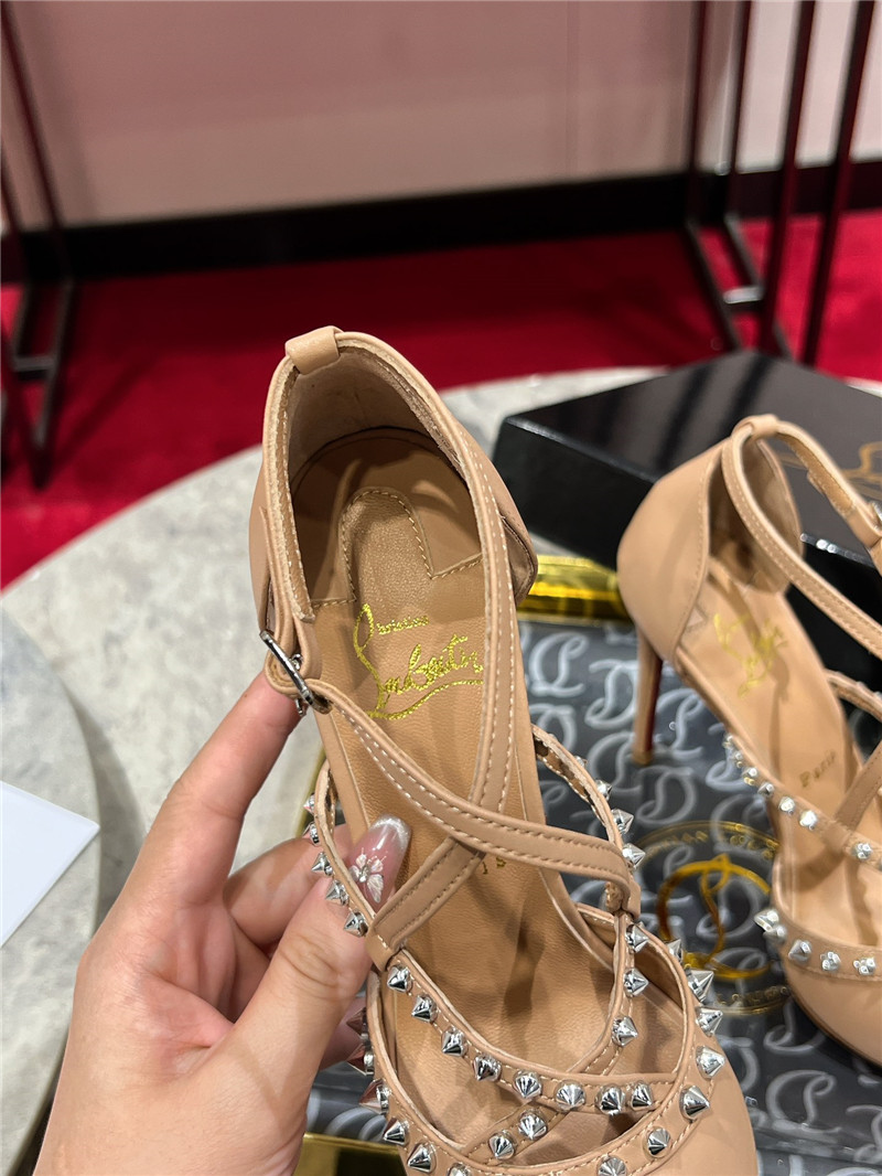 Chr1st1an louboutin tatooshka spikes pump beige