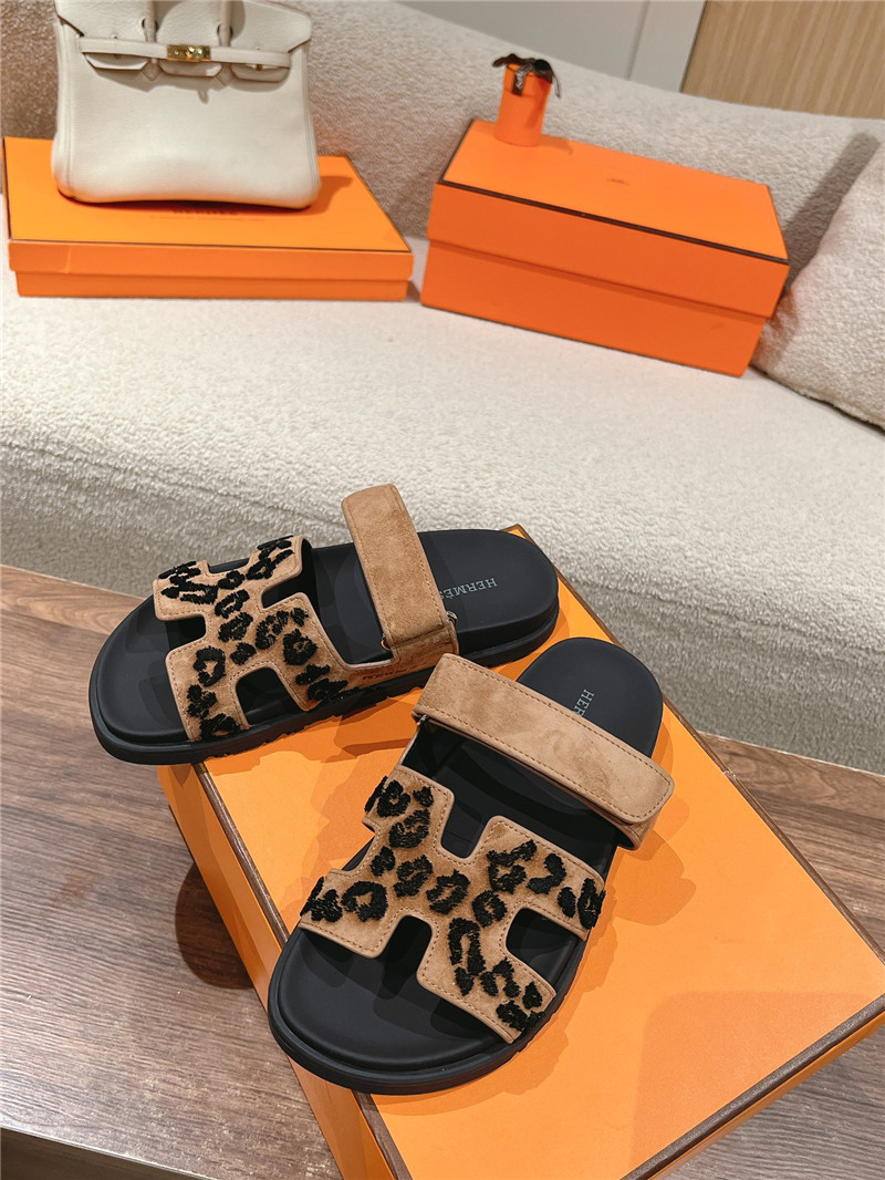 H**me5 chypre sandal brun fumé / noir