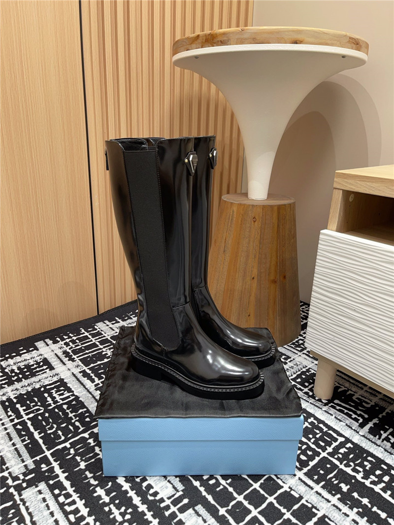 Pra*a patent leather chelsea knee-high boots