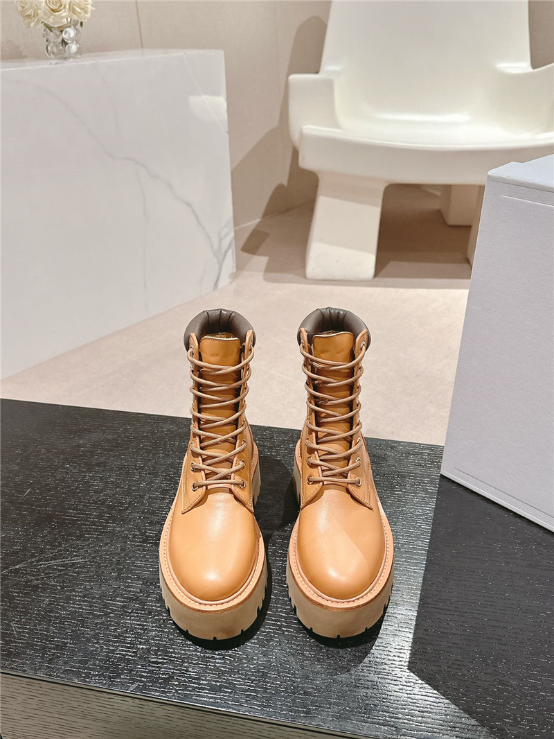 Ce1i*e triomphe rangers lace-up boots in brown