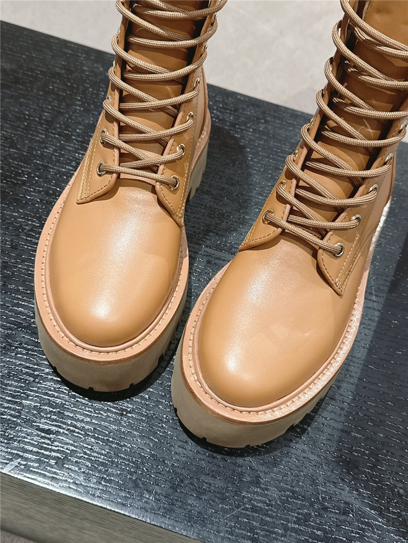 Ce1i*e triomphe rangers lace-up boots in brown