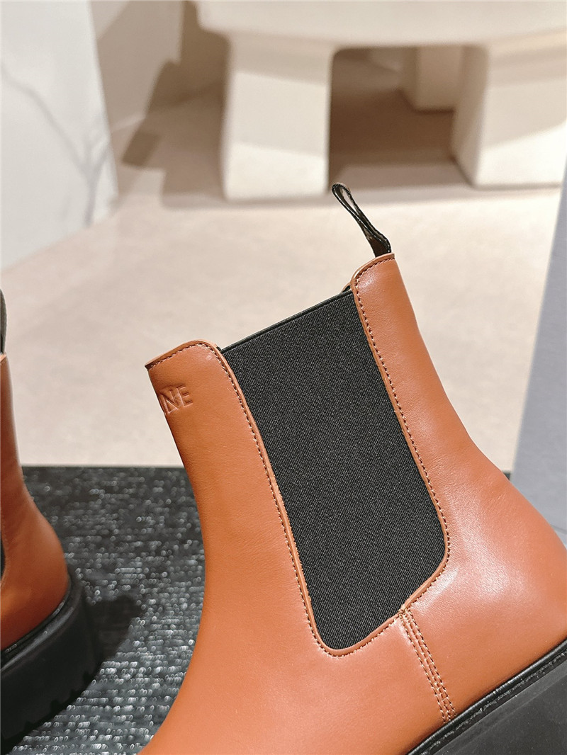Ce1i*e brown leather platform chelsea boots