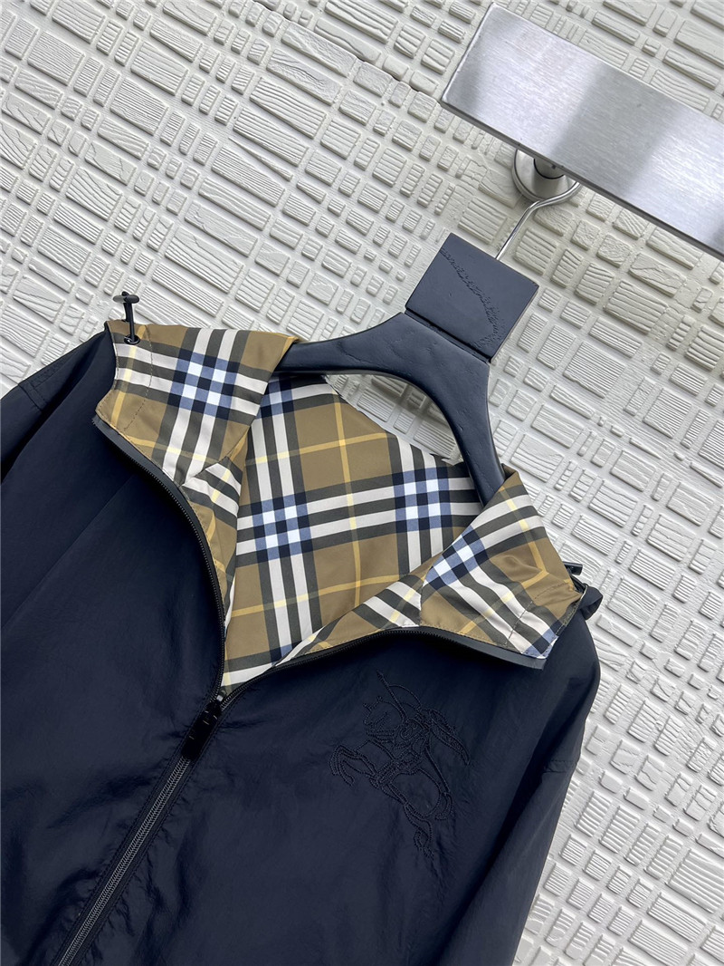Bv*b*rry check jacket