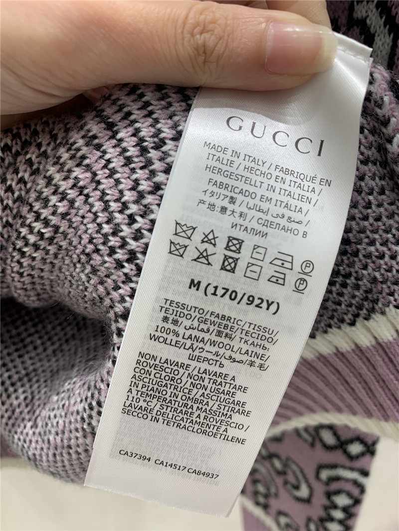 Gvc*1 crewneck oblique cardigan pink/black