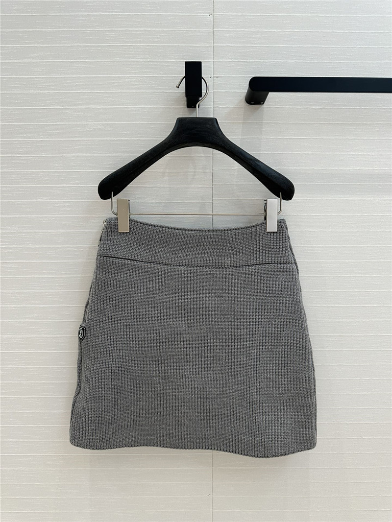 l0vis Vvtt0n lv knitted short skirt