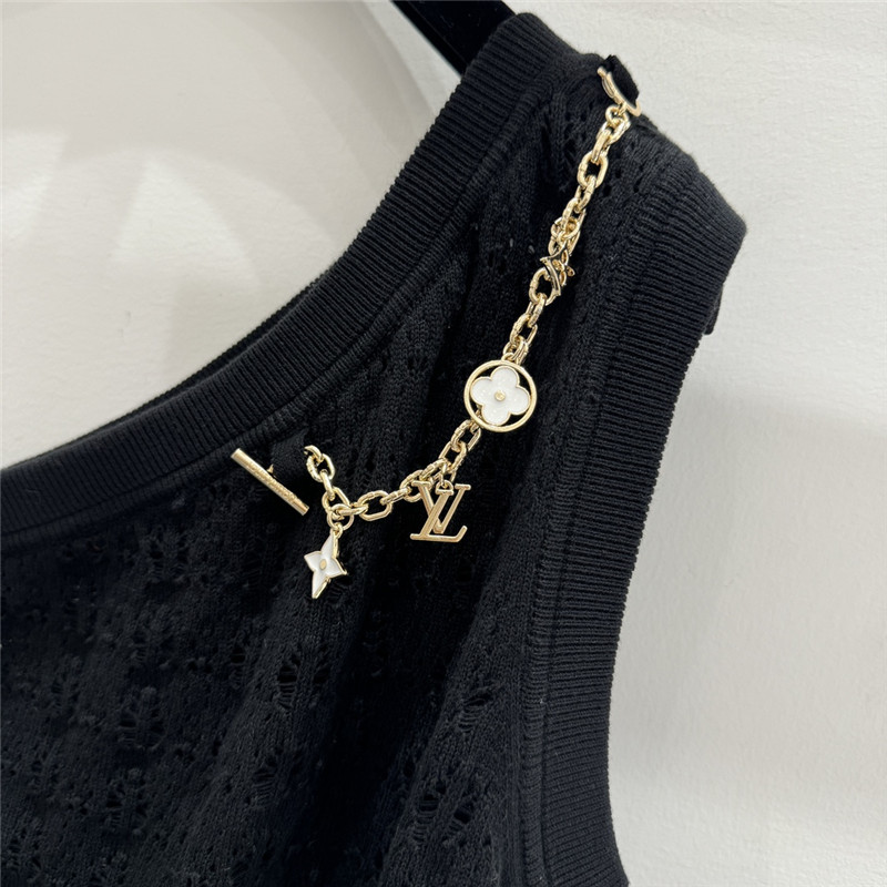 l0vis Vvtt0n lv off-shoulder knitted skirt