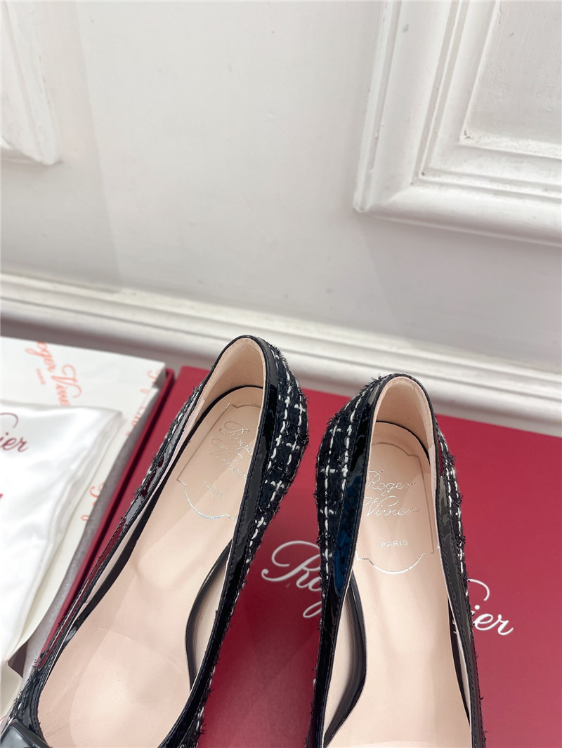 Roger Vivier Viv’ in The City Pumps 65mm in Black Tweed