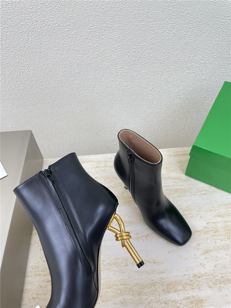 b0tt*ga Ven*ta 90mm sculpted heel ankle boots