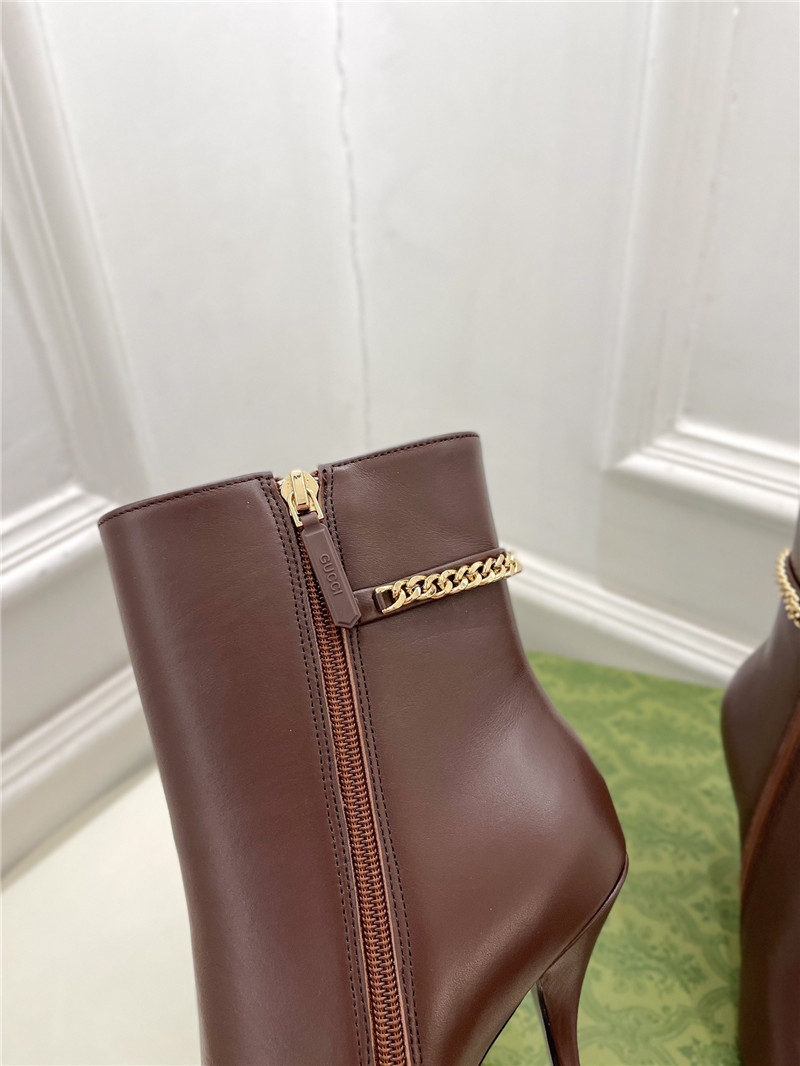 Gvc*1 women’s signoria ankle boots in brown