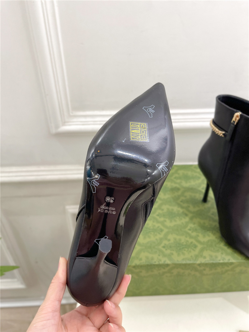 Gvc*1 women’s signoria ankle boots