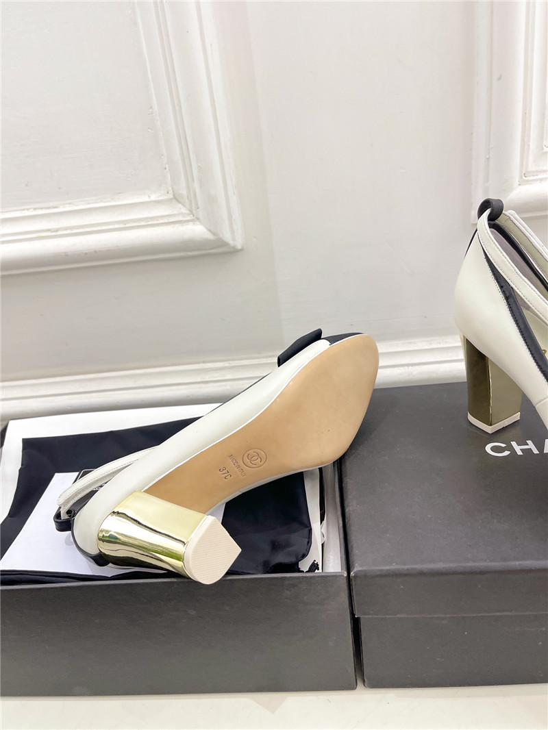 Ch**el bow mary jane heel pumps in white calfskin