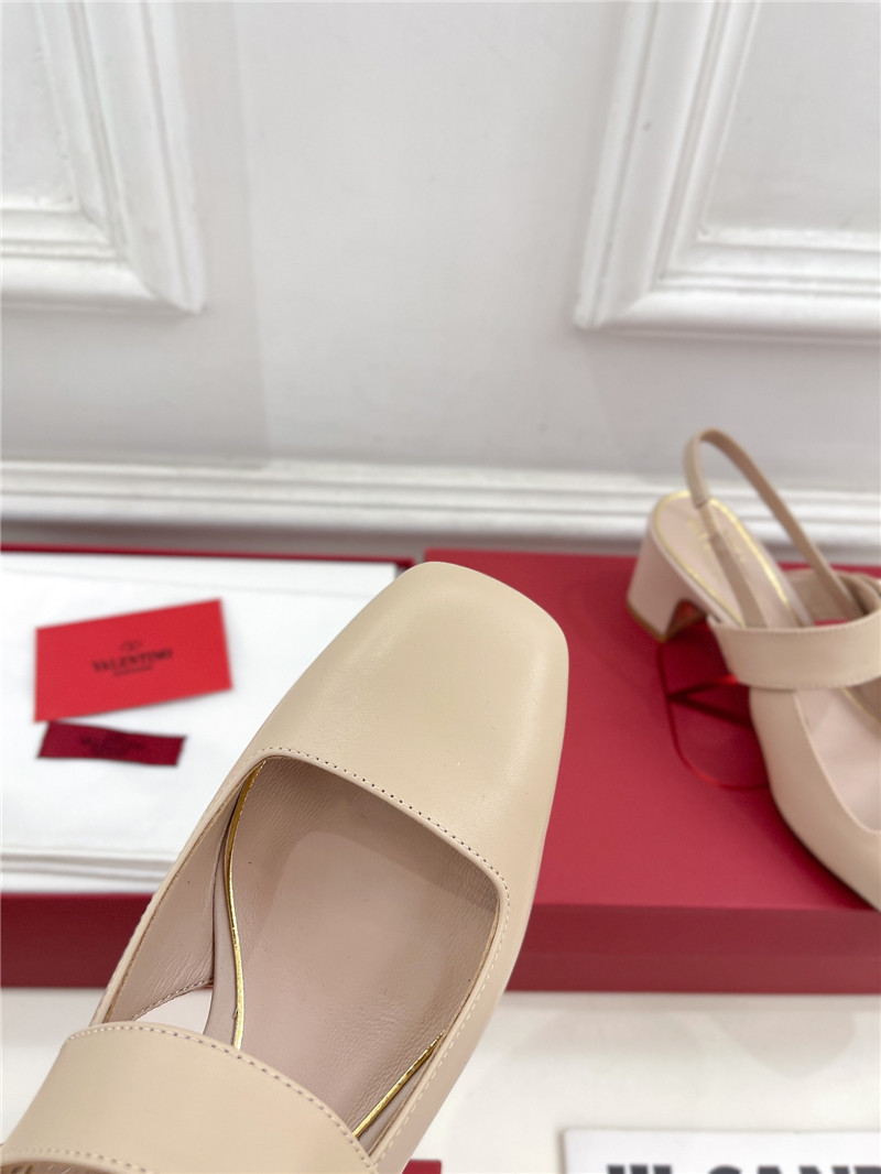 Va1e*ntin0 nude vlogo mary-jane slingbacks