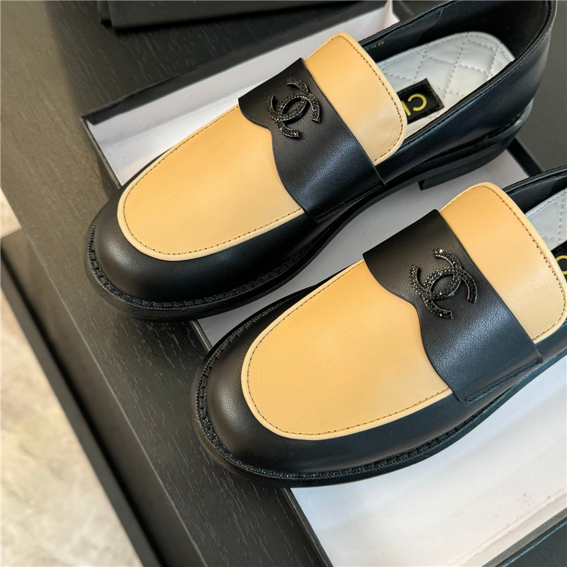 Ch**el black/beige shiny lambskin moccasins loafers