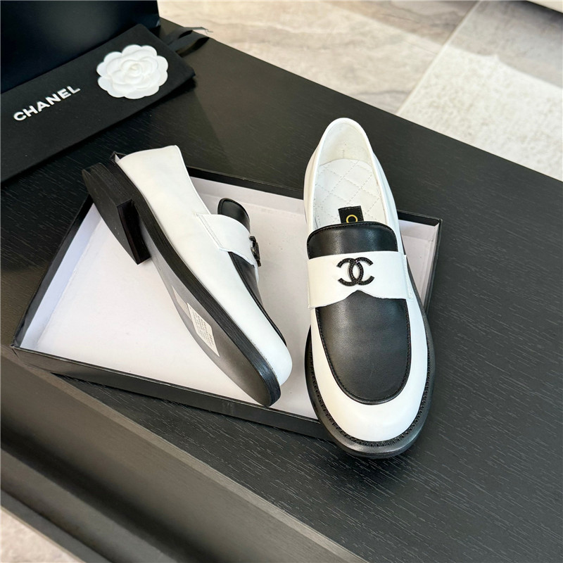 Ch**el white/black shiny lambskin moccasins loafers