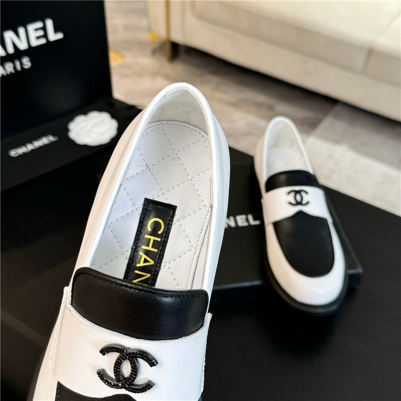 Ch**el white/black shiny lambskin moccasins loafers