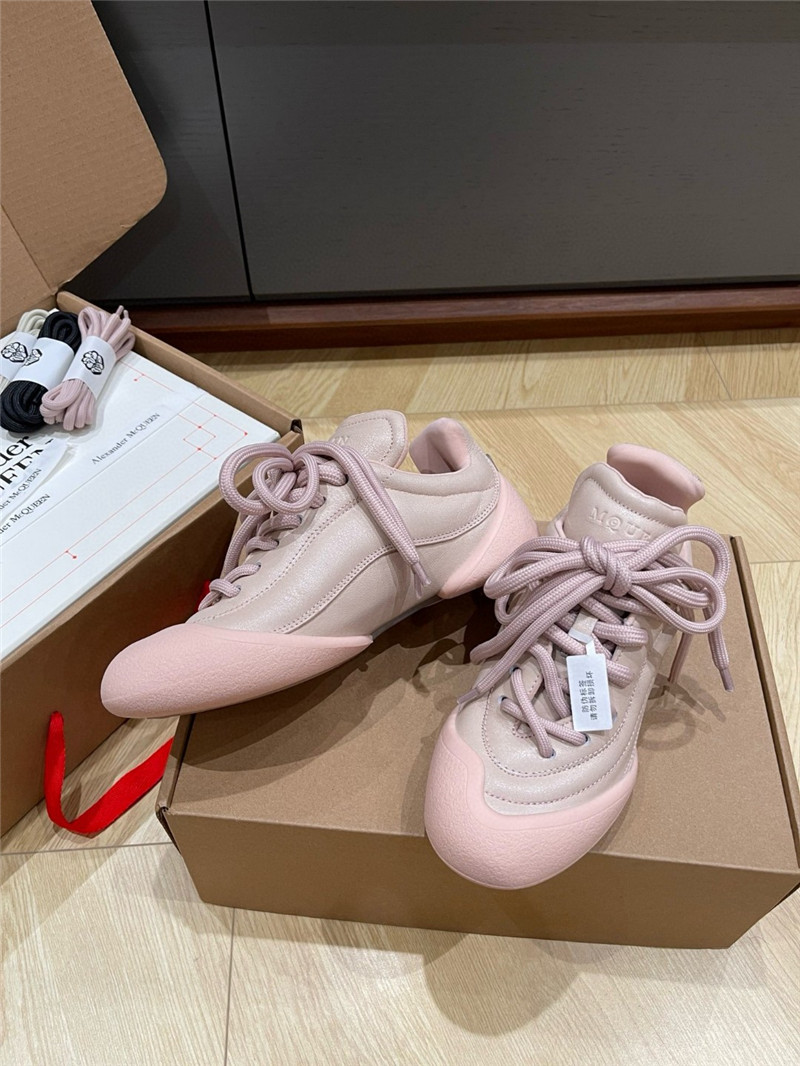 a1exa*der Mcqv*en flexion sneakers pink