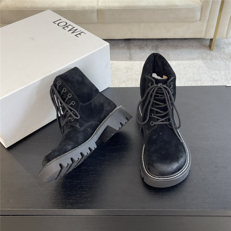 L0ew* sierra combat ankle boot in suede