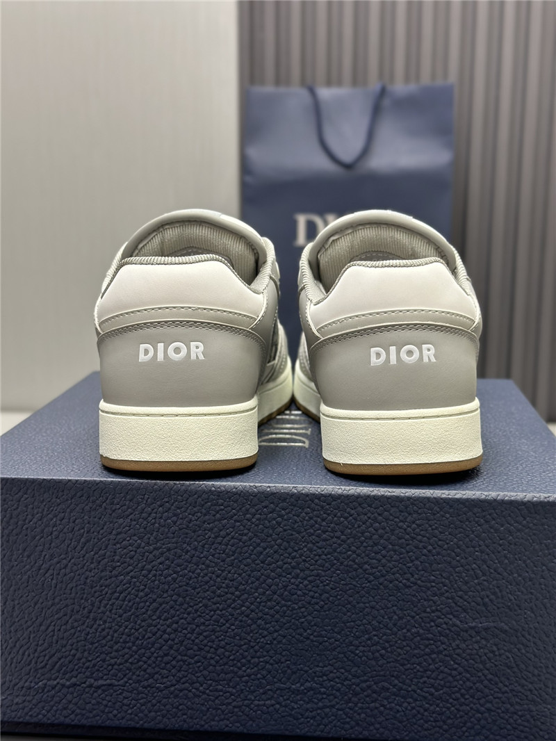 D10r b27 low-top sneakers grey