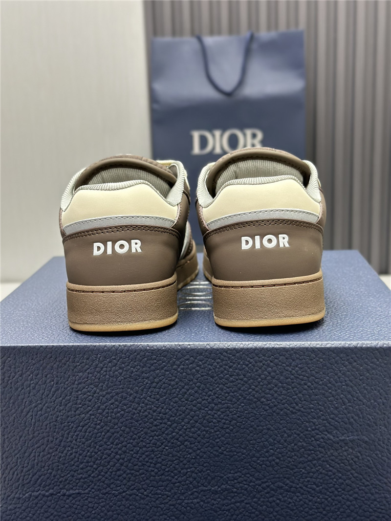 D10r b27 low-top sneakers