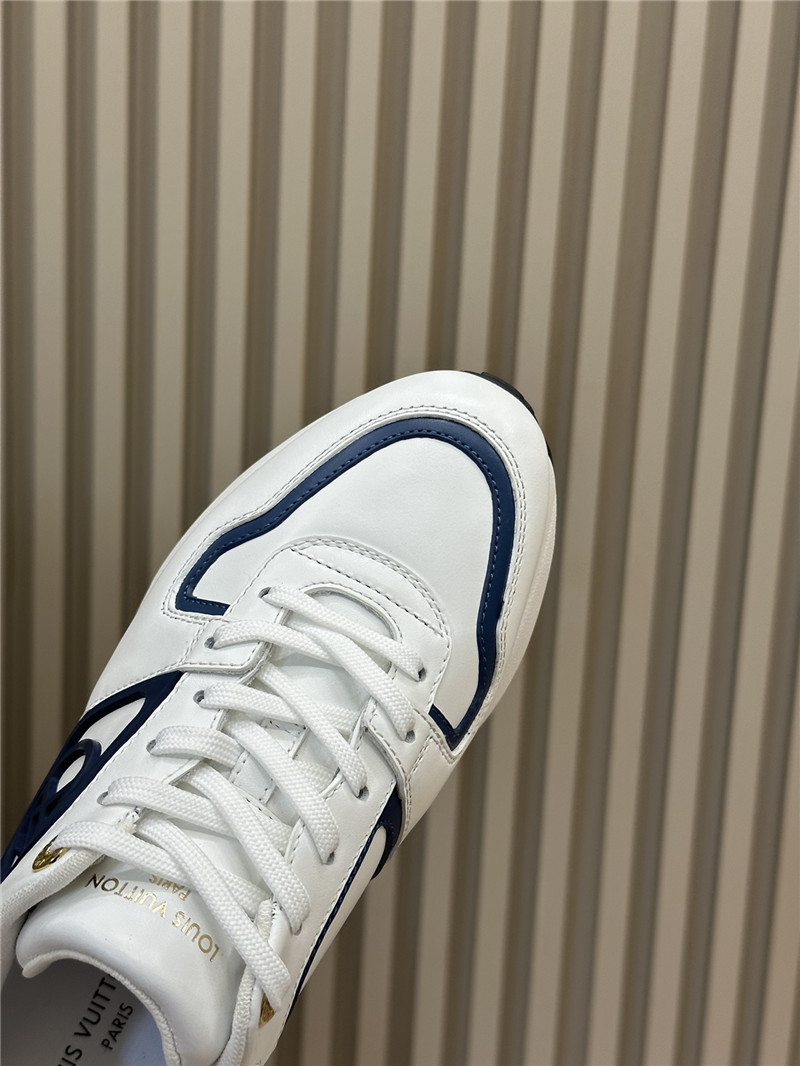 l0vis Vvtt0n neo run away trainers sale