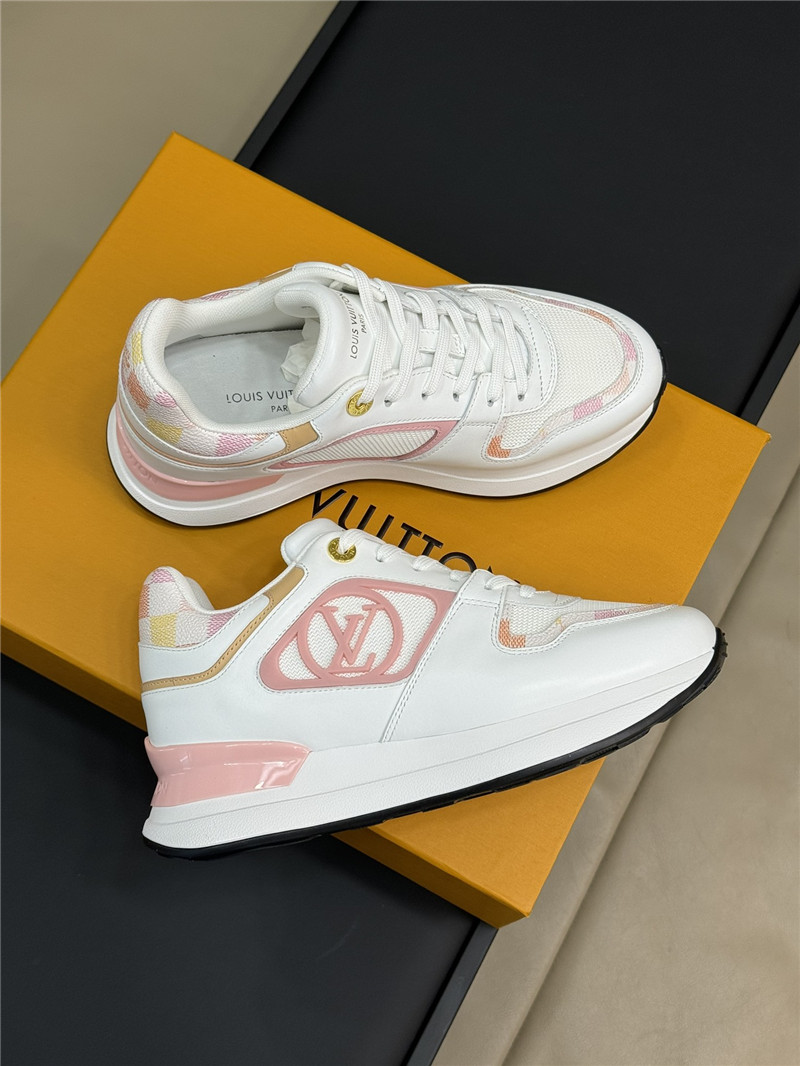 l0vis Vvtt0n run away sneakers