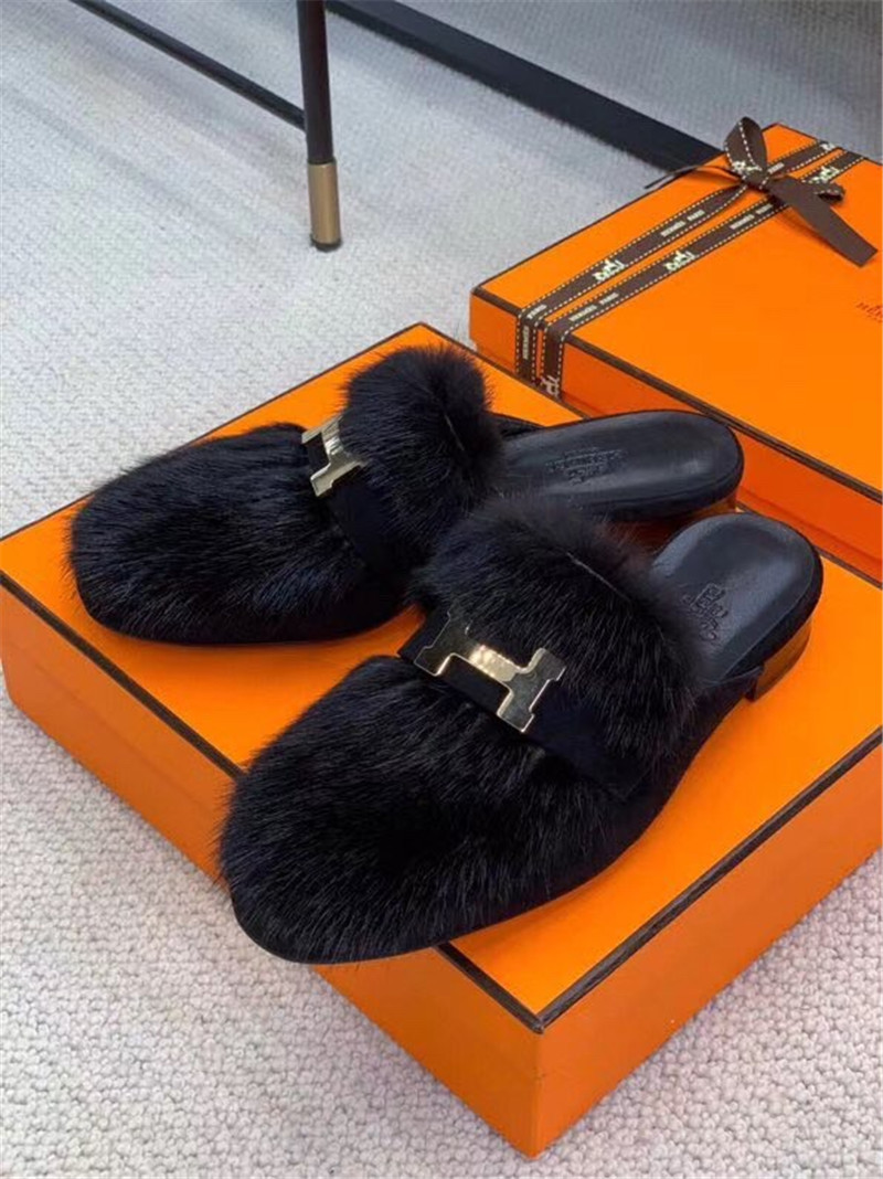 H**me5 paris loafer slippers in black suede mink
