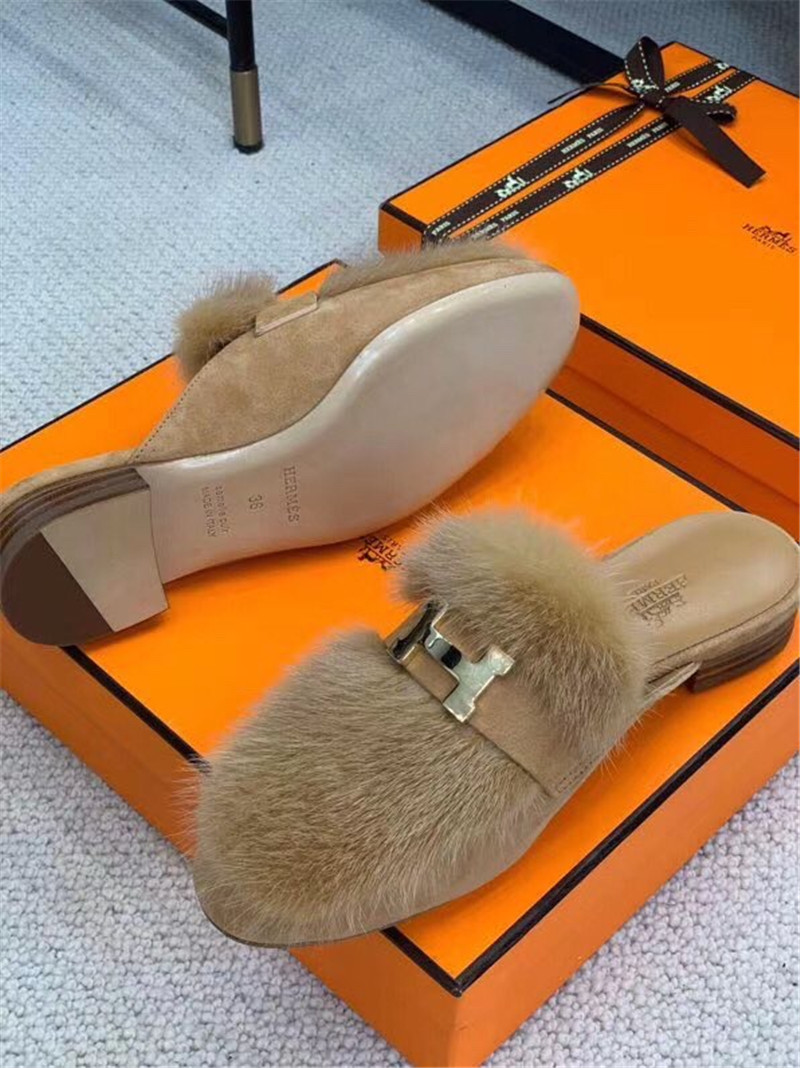 H**me5 paris loafer slippers in beige suede mink