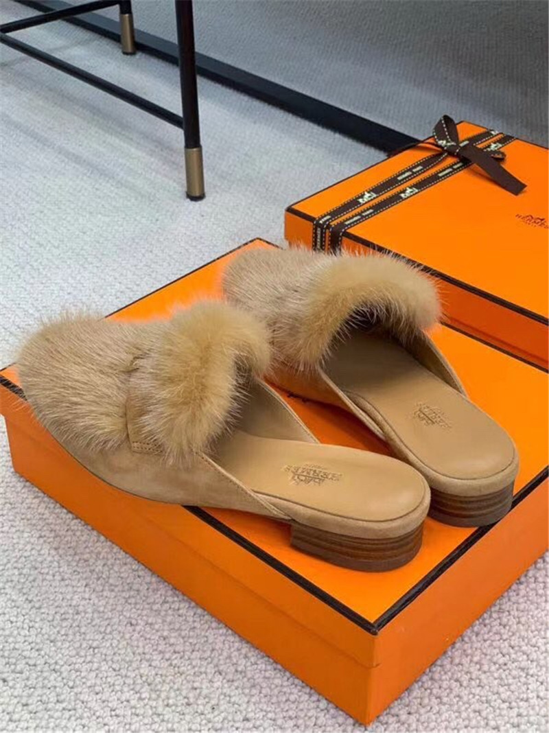 H**me5 paris loafer slippers in beige suede mink