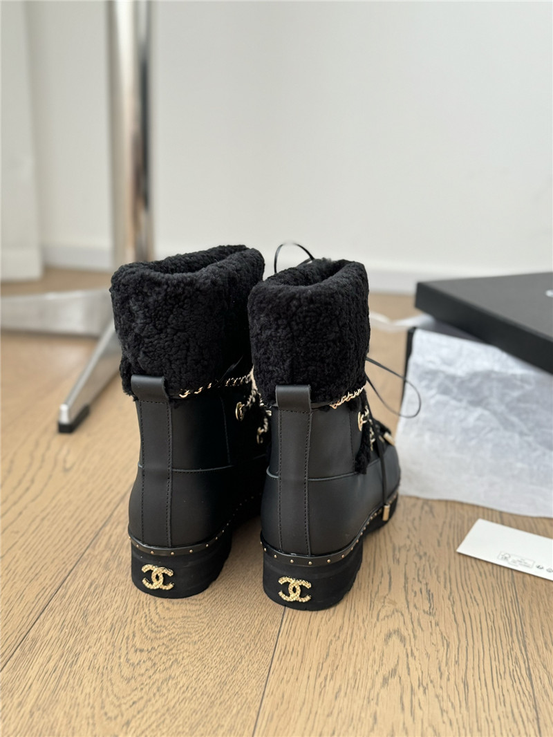 Ch**el black calfskin wool snow boots