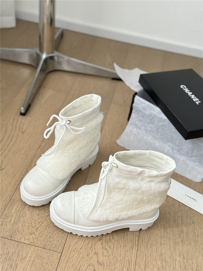 Ch**el wool white ankle boots
