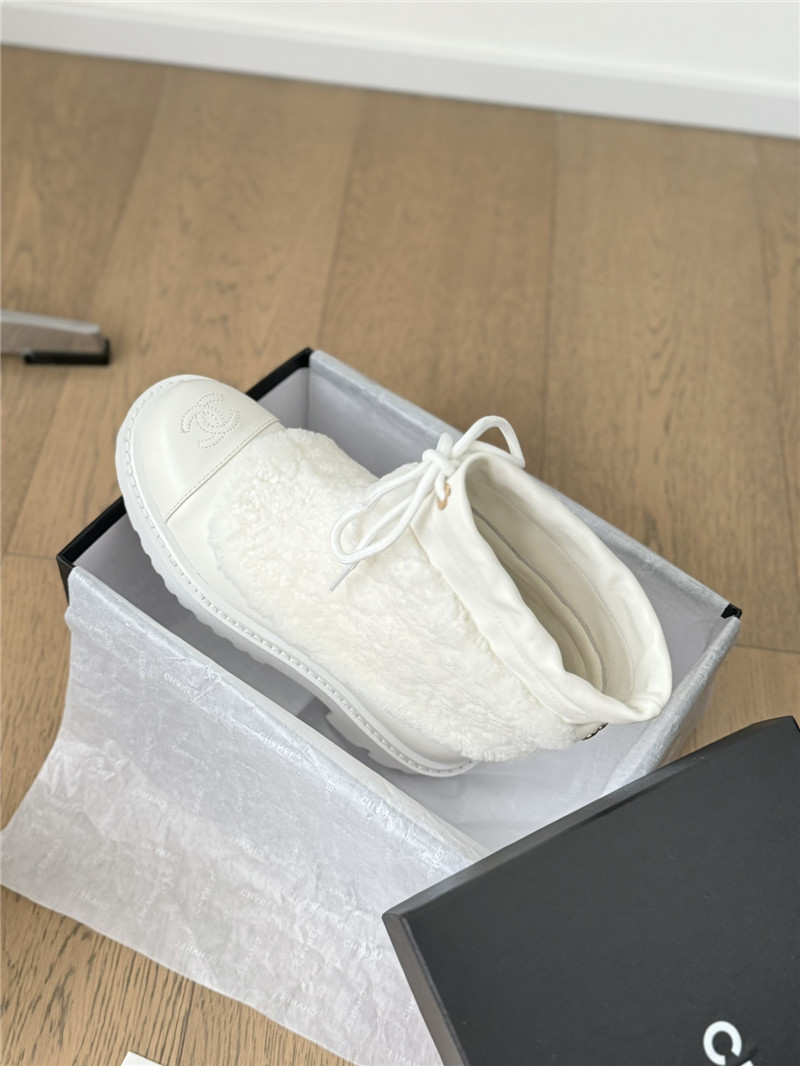 Ch**el wool white ankle boots