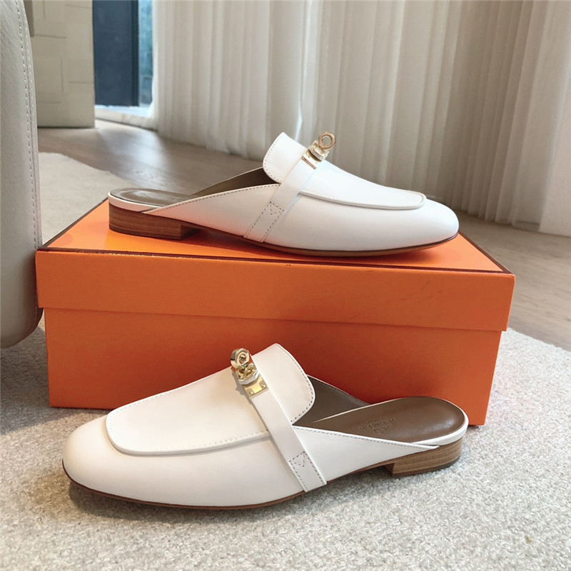 H**me5 kelly buckle oz mule in white calfskin
