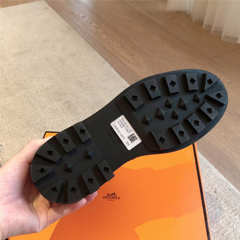 H**me5 burgundy funk ankle boot for women