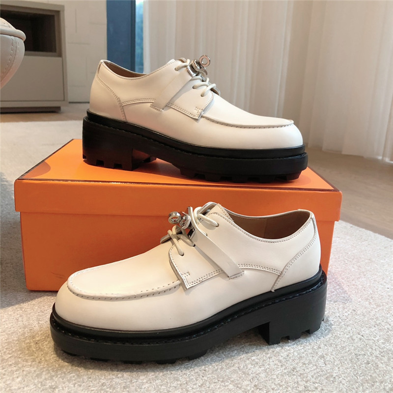 H**me5 first derby shoe in natural calfskin