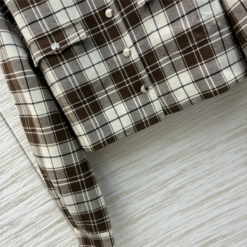 M1um1u jacket + leather button pleated skirt